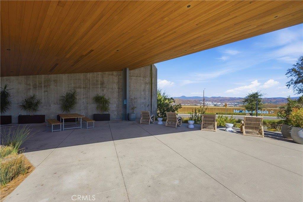 26729 Blue Hills Lp, Valencia, CA 91381