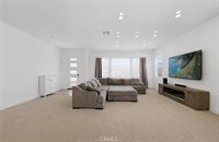 26729 Blue Hills Lp, Valencia, CA 91381