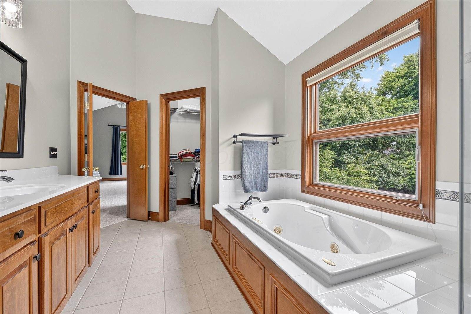 6866 Mcdougal Court, Dublin, OH 43017
