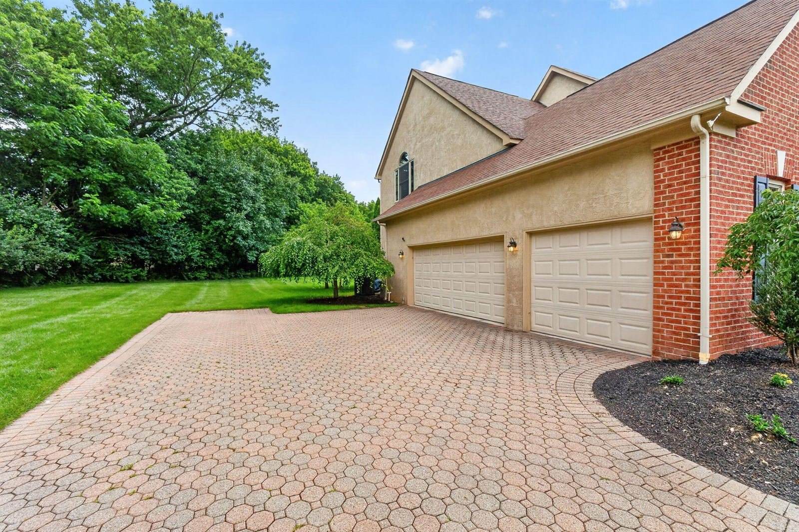 6866 Mcdougal Court, Dublin, OH 43017