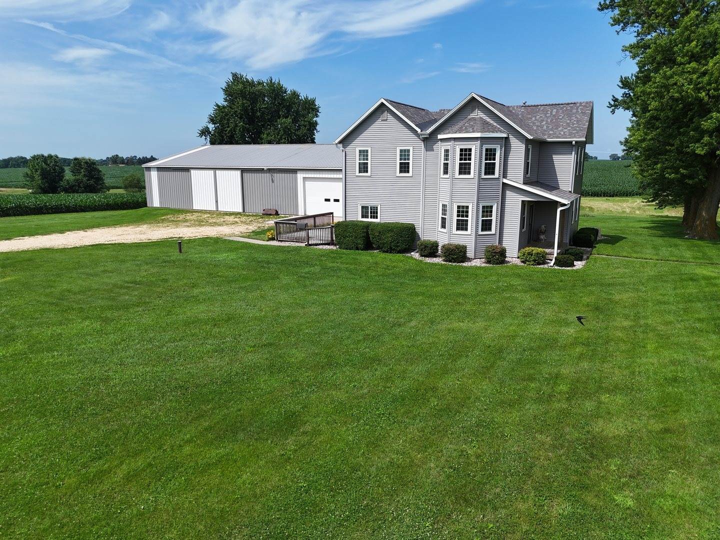 312 East Buckeye Road, Dakota, IL 61018