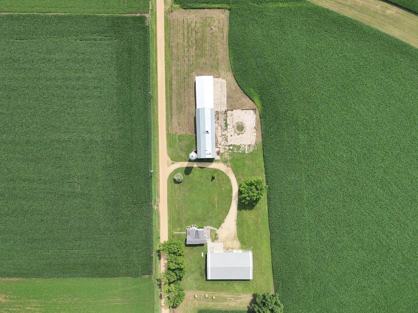 312 East Buckeye Road, Dakota, IL 61018