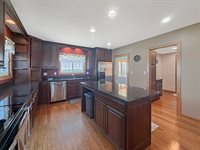 312 East Buckeye Road, Dakota, IL 61018