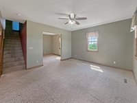 312 East Buckeye Road, Dakota, IL 61018