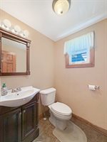 312 East Buckeye Road, Dakota, IL 61018