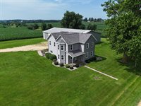 312 East Buckeye Road, Dakota, IL 61018