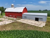 312 East Buckeye Road, Dakota, IL 61018