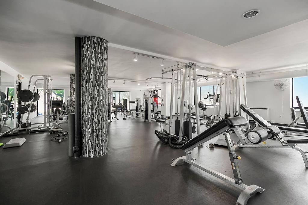 700 East 8th Street, Kansas City, MO 64106