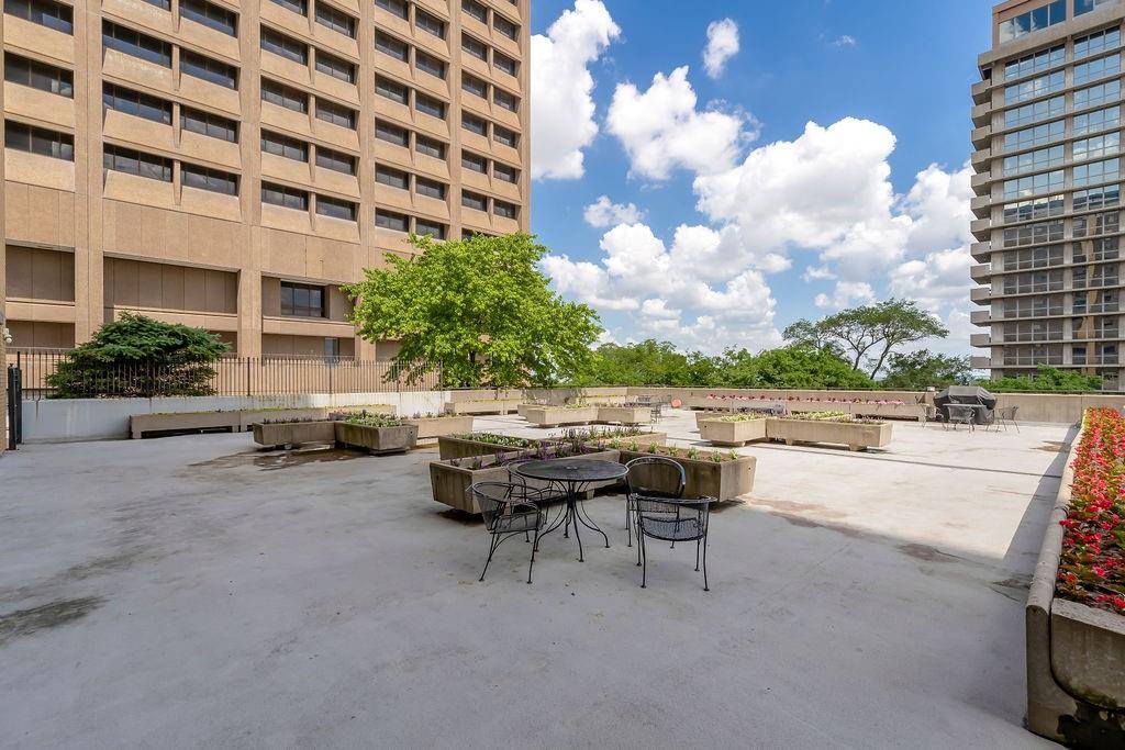 700 East 8th Street, Kansas City, MO 64106