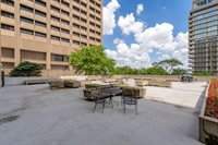 700 East 8th Street, Kansas City, MO 64106