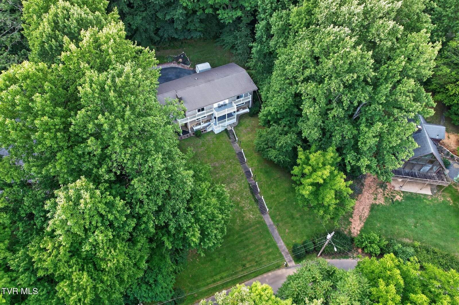 1607 Seward Drive, Johnson City, TN 37604