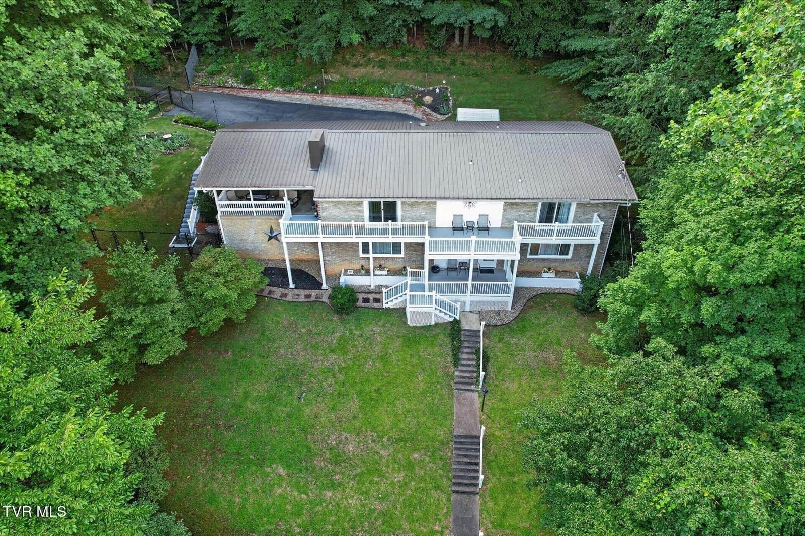 1607 Seward Drive, Johnson City, TN 37604