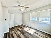 1 Jacqueline Drive, Muscatine, IA 52761