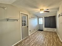 1 Jacqueline Drive, Muscatine, IA 52761