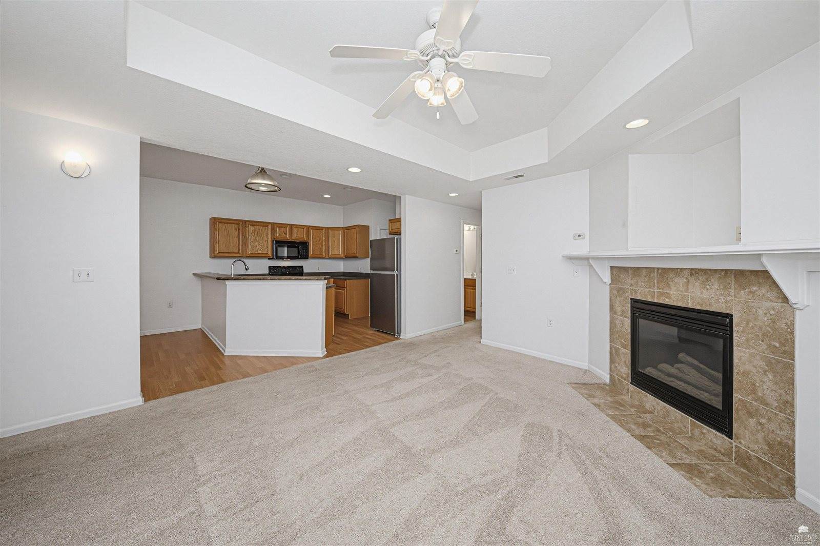 137 East 7th Street, Junction City, KS 66441