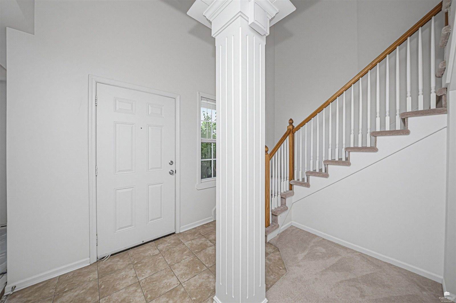 137 East 7th Street, Junction City, KS 66441