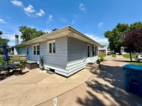 446 34th Ave, East Moline, IL 61244