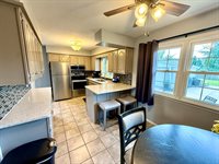 446 34th Ave, East Moline, IL 61244