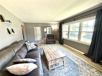 446 34th Ave, East Moline, IL 61244
