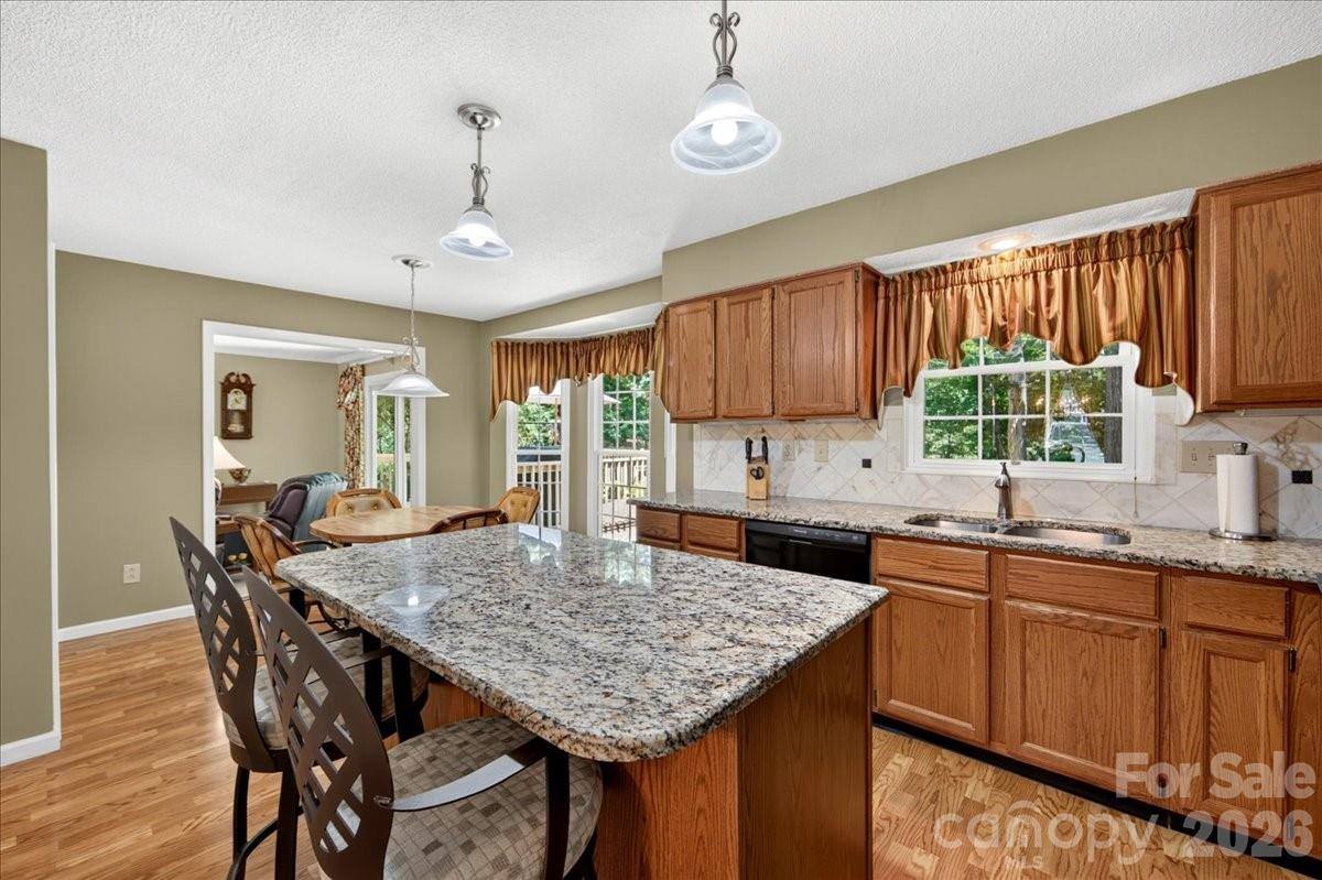 505 Glen Ellyn Court, Charlotte, NC 28213