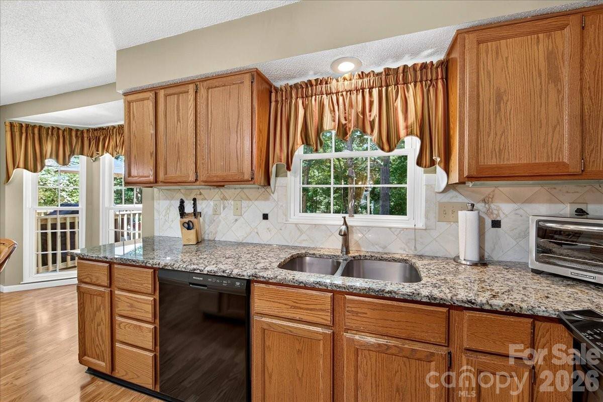 505 Glen Ellyn Court, Charlotte, NC 28213
