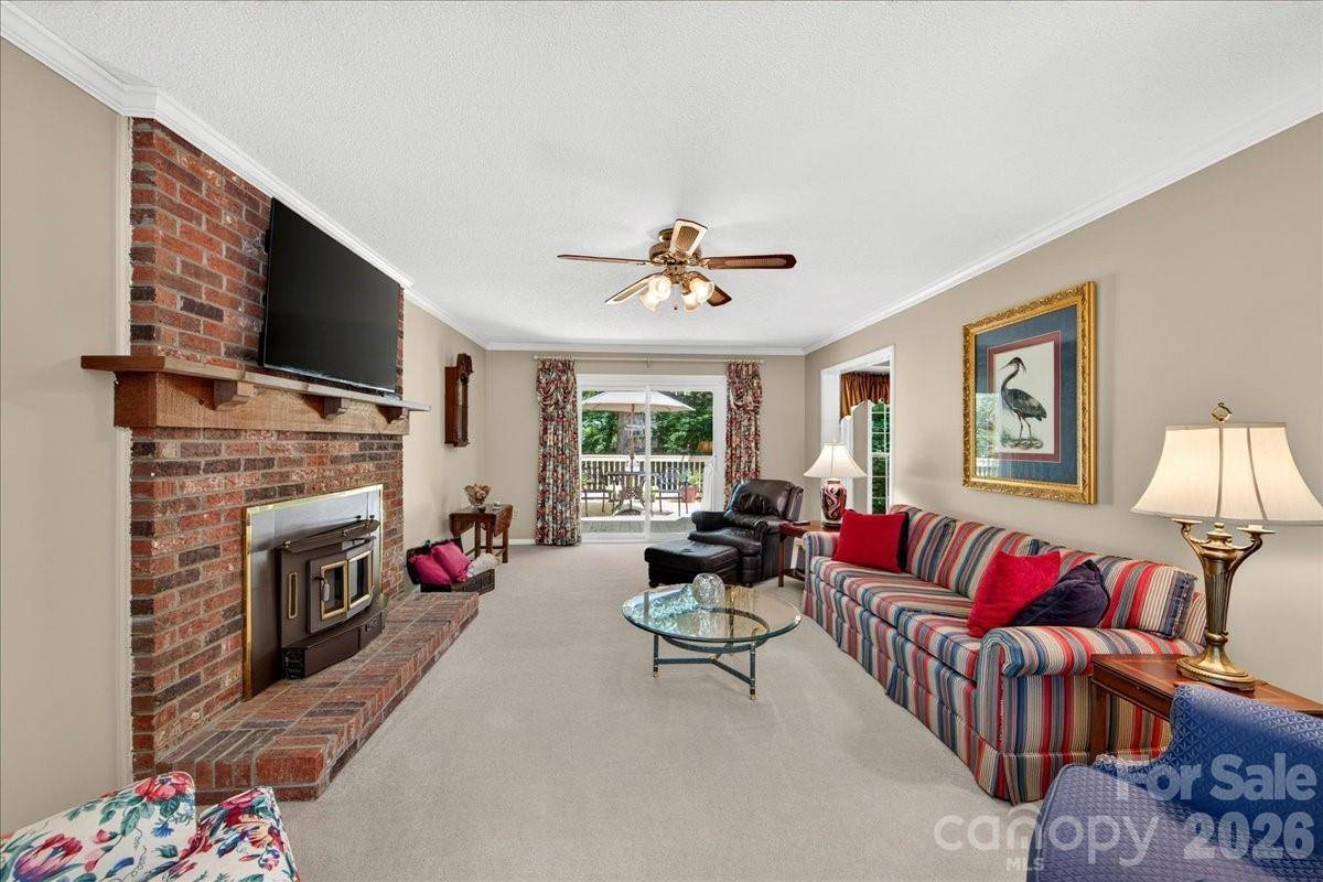 505 Glen Ellyn Court, Charlotte, NC 28213