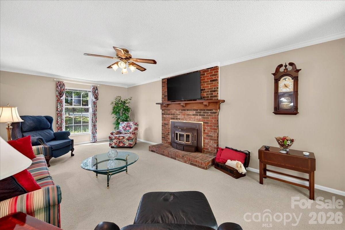 505 Glen Ellyn Court, Charlotte, NC 28213