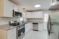 1817 Bywood, Columbia, SC 29223