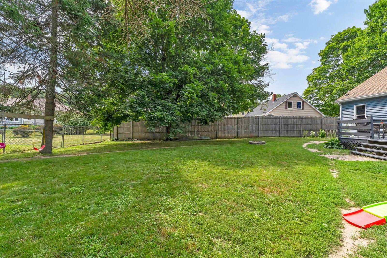 385 Essex Street, Bangor, ME 04401