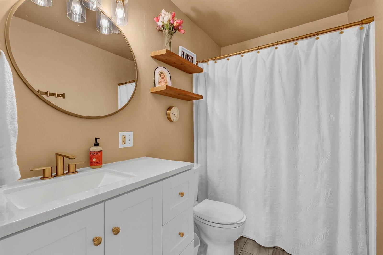 385 Essex Street, Bangor, ME 04401