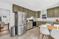 385 Essex Street, Bangor, ME 04401