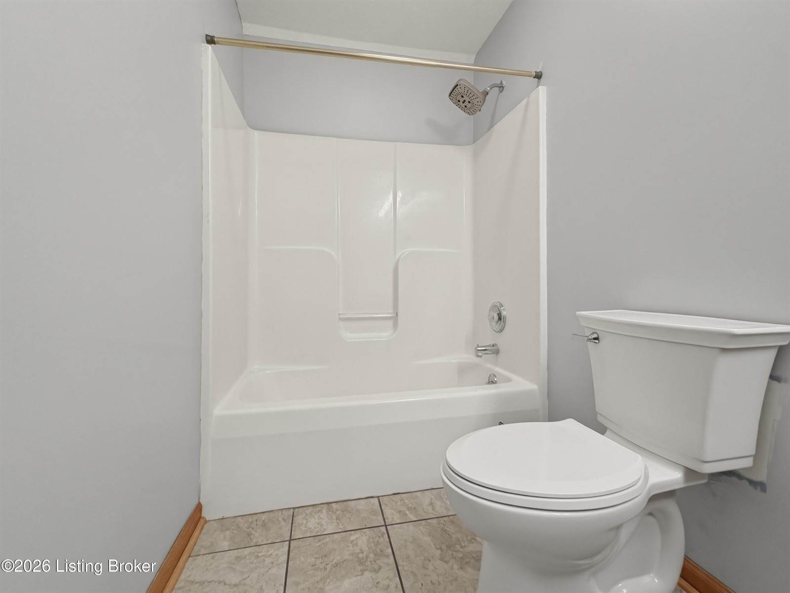 17 Bittersweet Pl, Brandenburg, KY 40108