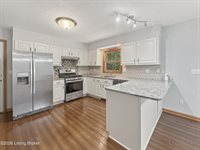 17 Bittersweet Pl, Brandenburg, KY 40108