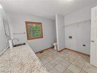 17 Bittersweet Pl, Brandenburg, KY 40108