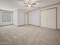 17 Bittersweet Pl, Brandenburg, KY 40108