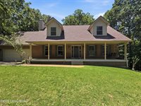 17 Bittersweet Pl, Brandenburg, KY 40108
