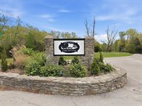 17 Bittersweet Pl, Brandenburg, KY 40108