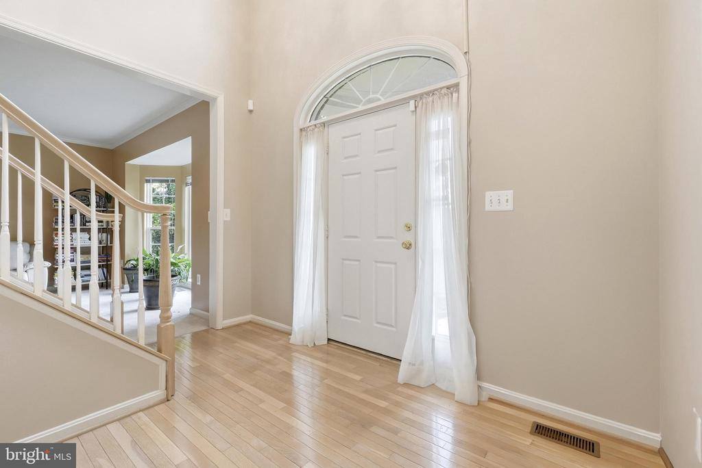 3215 Dunbratton Court, Waldorf, MD 20601