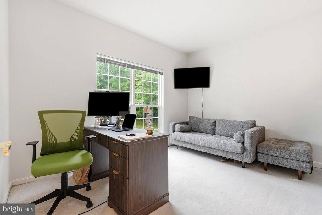3215 Dunbratton Court, Waldorf, MD 20601
