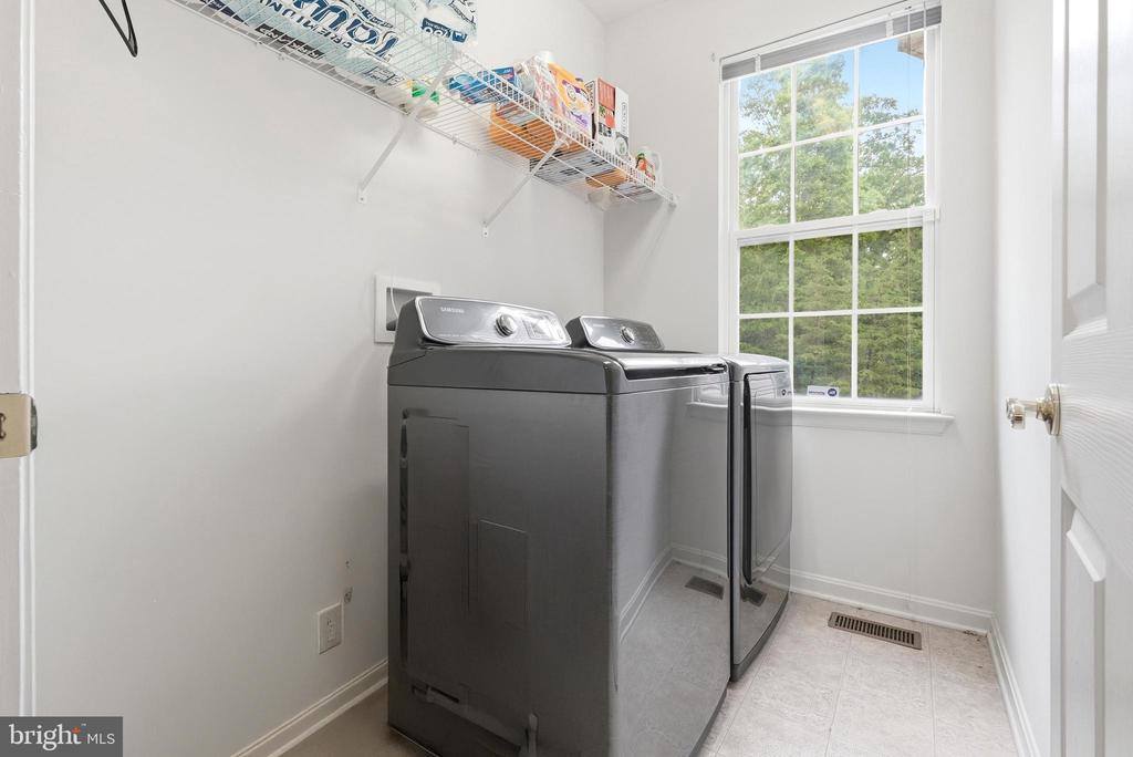 3215 Dunbratton Court, Waldorf, MD 20601