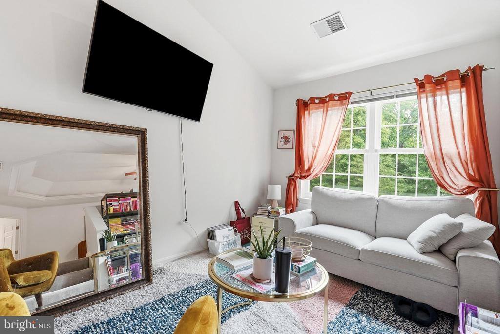 3215 Dunbratton Court, Waldorf, MD 20601