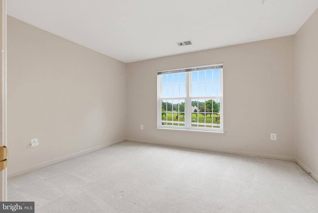 3215 Dunbratton Court, Waldorf, MD 20601