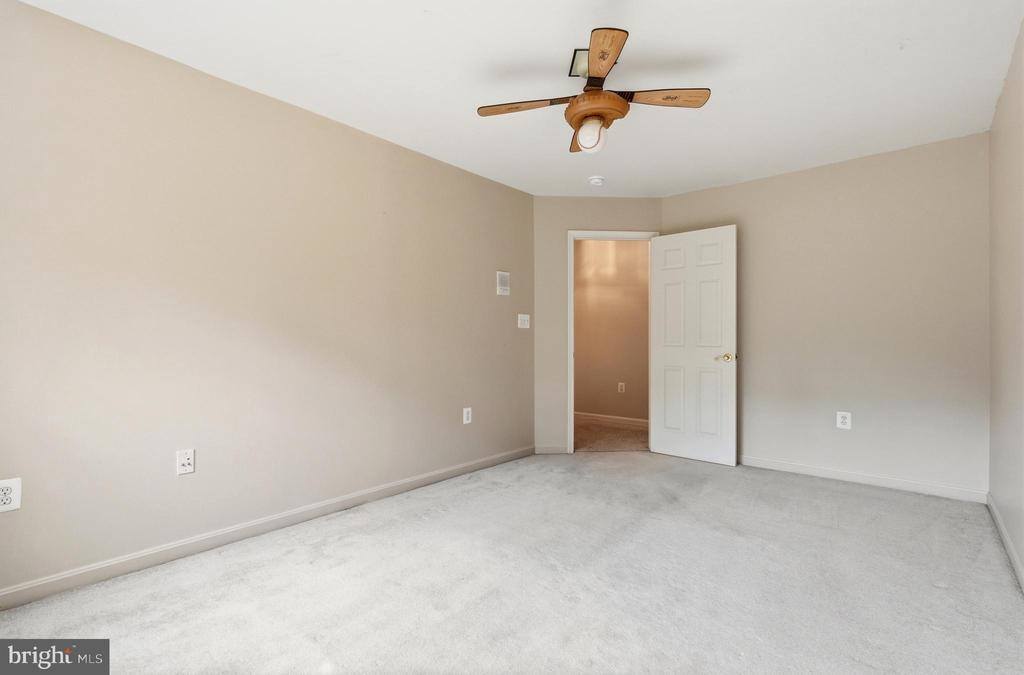 3215 Dunbratton Court, Waldorf, MD 20601