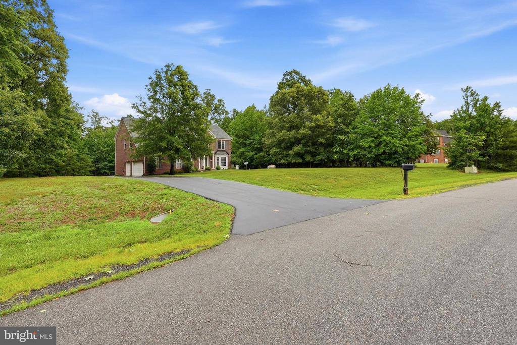 3215 Dunbratton Court, Waldorf, MD 20601