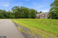 3215 Dunbratton Court, Waldorf, MD 20601