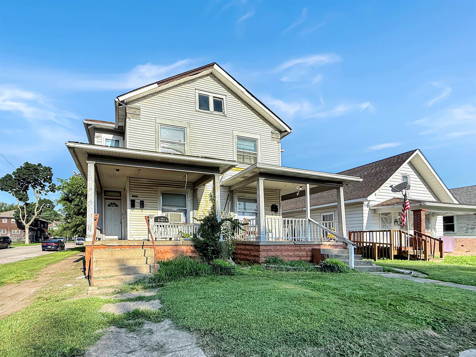 1233 S 10th, Terre Haute, IN 47802