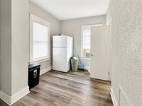 1233 S 10th, Terre Haute, IN 47802