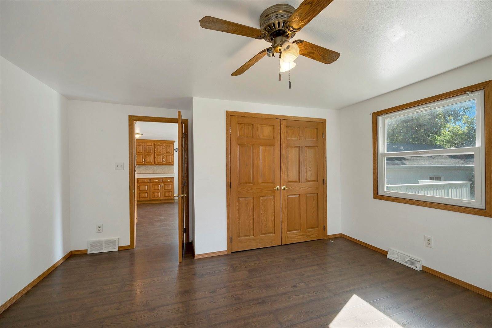 1003 13TH Avenue, Green Bay, WI 54304