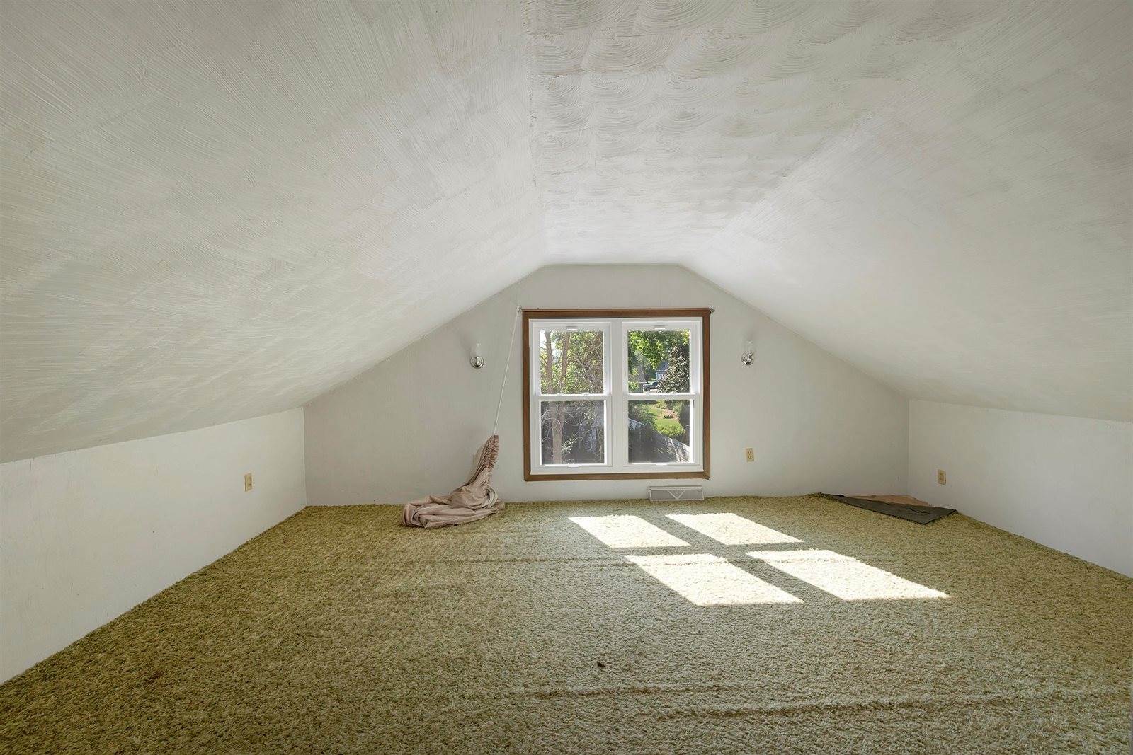 1003 13TH Avenue, Green Bay, WI 54304