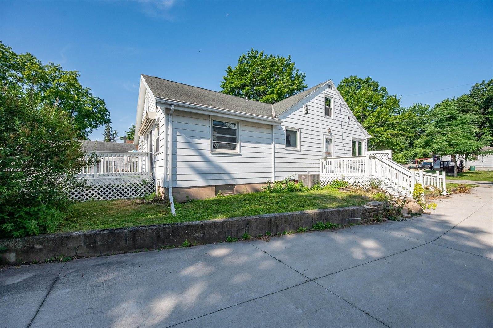 1003 13TH Avenue, Green Bay, WI 54304